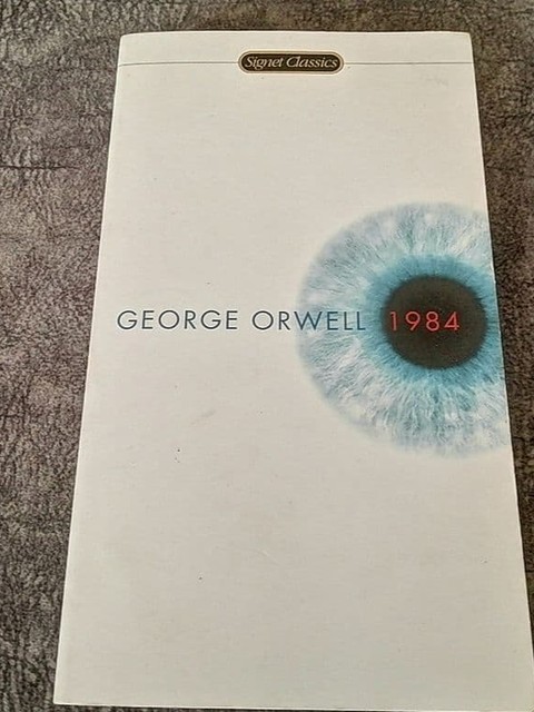 George Orwell - 1984.